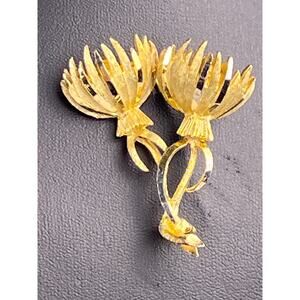 Vintage BSK Gold-Tone Floral Brooch